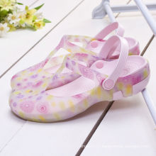 2015 usine de gros $ 8 Chine nouvelles chaussures en plastique PVC jelly femme